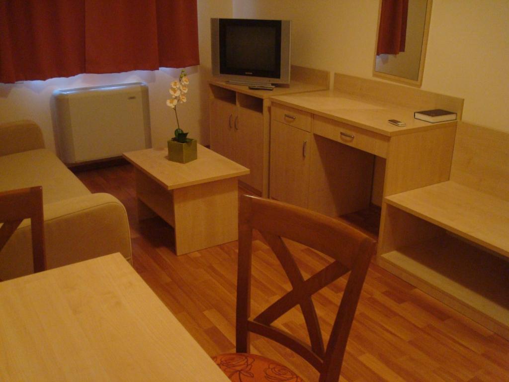 Carpe Diem Apartment Hajduszoboszlo Ruang foto