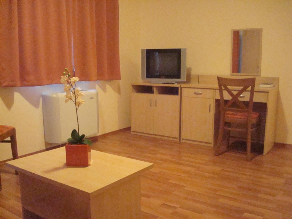 Carpe Diem Apartment Hajduszoboszlo Ruang foto